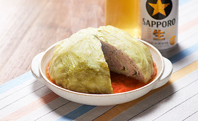 まるごとじっくり煮込んだ 大きなロールキャベツ