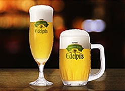 本格ピルスナービール「エーデルピルス」