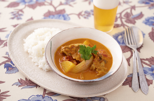 牛すじのココナッツ＆ピーナッツカレー