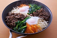 フライパンでも作れます。大きなフライパンにまとめて作り、食卓で取り分けると盛り上がります。
