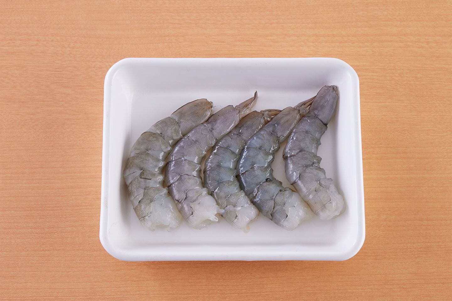 むきえびで作るのもおすすめです。粗く刻んで、ゆでだこと同様に作ります。<br>入れる具によって風味が変わるので、いろいろなアレンジを楽しんで。