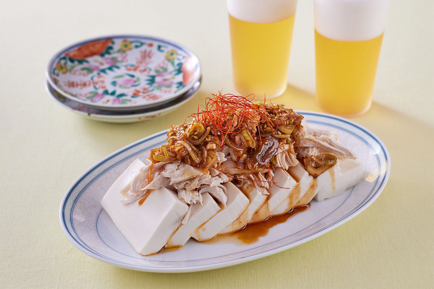 ねぎだくピリ辛蒸し鶏の冷奴