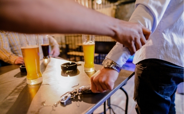 「ちょっとしか飲んでないから気を付けて運転すれば・・・」