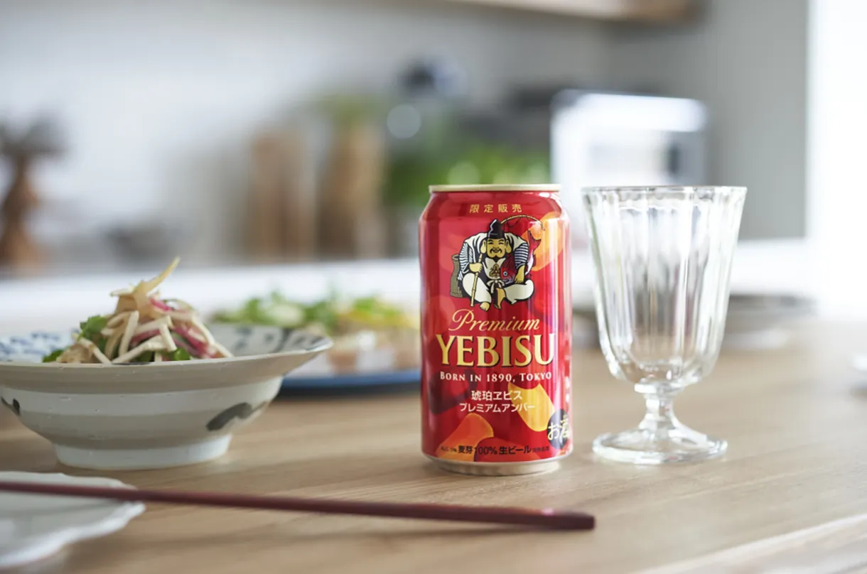 画像：秋冬限定、琥珀ヱビスの味わいと缶デザインの変遷を辿る。